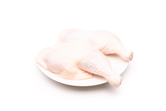 small-vecteezy_raw-chicken-thighs-in-white-dish-isolated-on-white_9228917_small.jpg