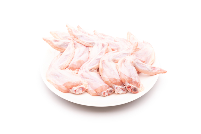 small-vecteezy_raw-chicken-wing-in-white-dish-isolated-on-white_9228135_small.jpg